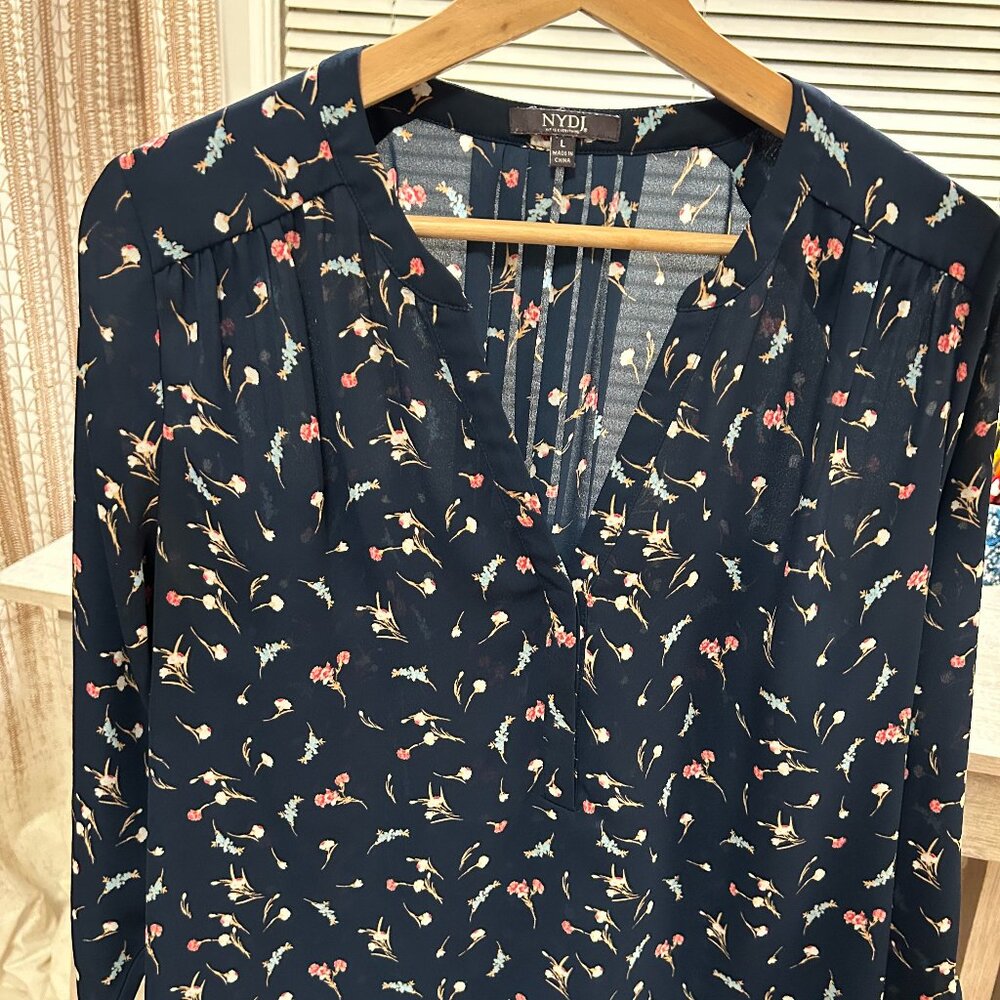 NYDJ Blouse Size L/XL